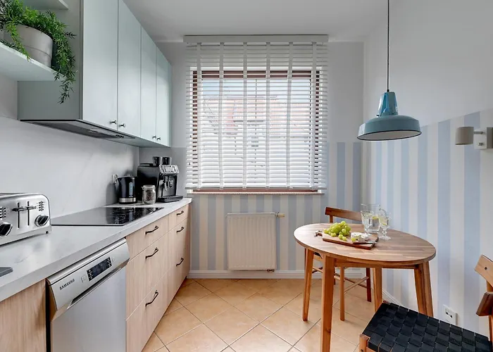 Lion Apartments - Amalfi Quiet Family 3 Bedr Apartment