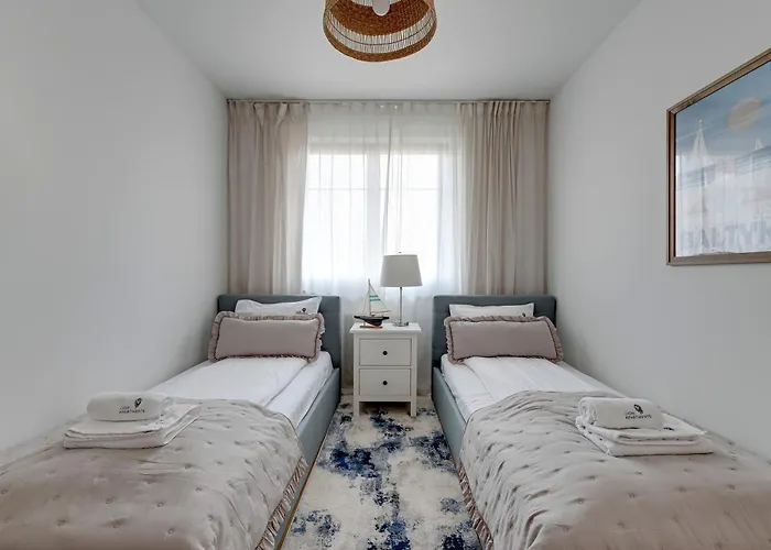 Lion Apartments - Amalfi Quiet Family 3 Bedr Apartment