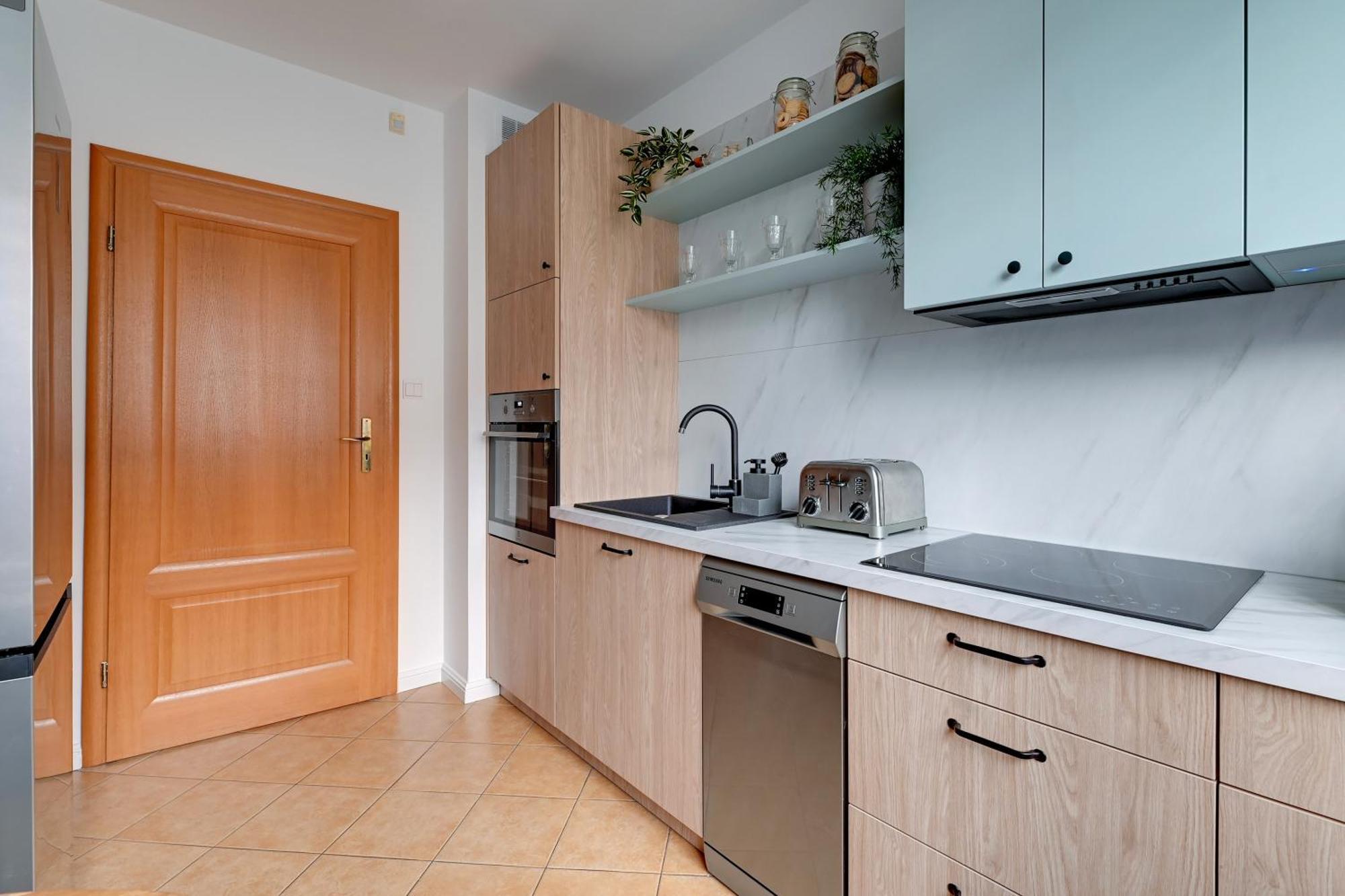 Lion - Amalfi Quiet Family 3 Bedr Apartment *